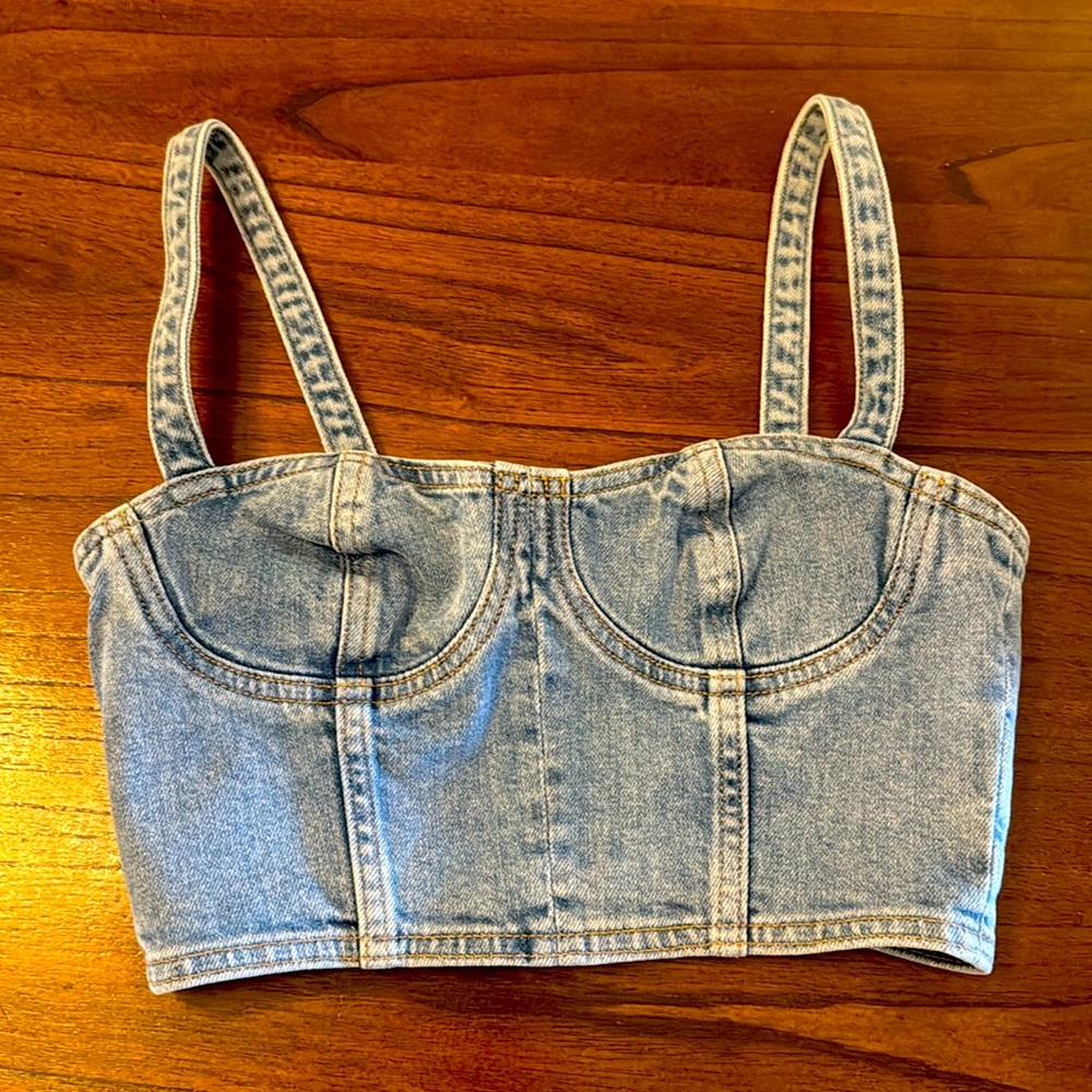 DENIM FORUM Aritzia Cecily bralette- removable straps